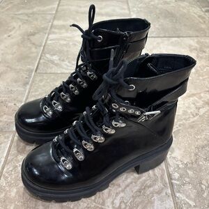 JEFFREY CAMPBELL Czech Platform Combat Boot - Black size 8.5